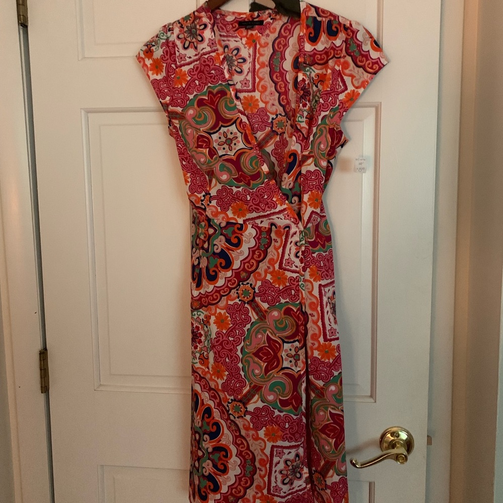 Tommy Hilfiger v neck, colorful print wrap style dress